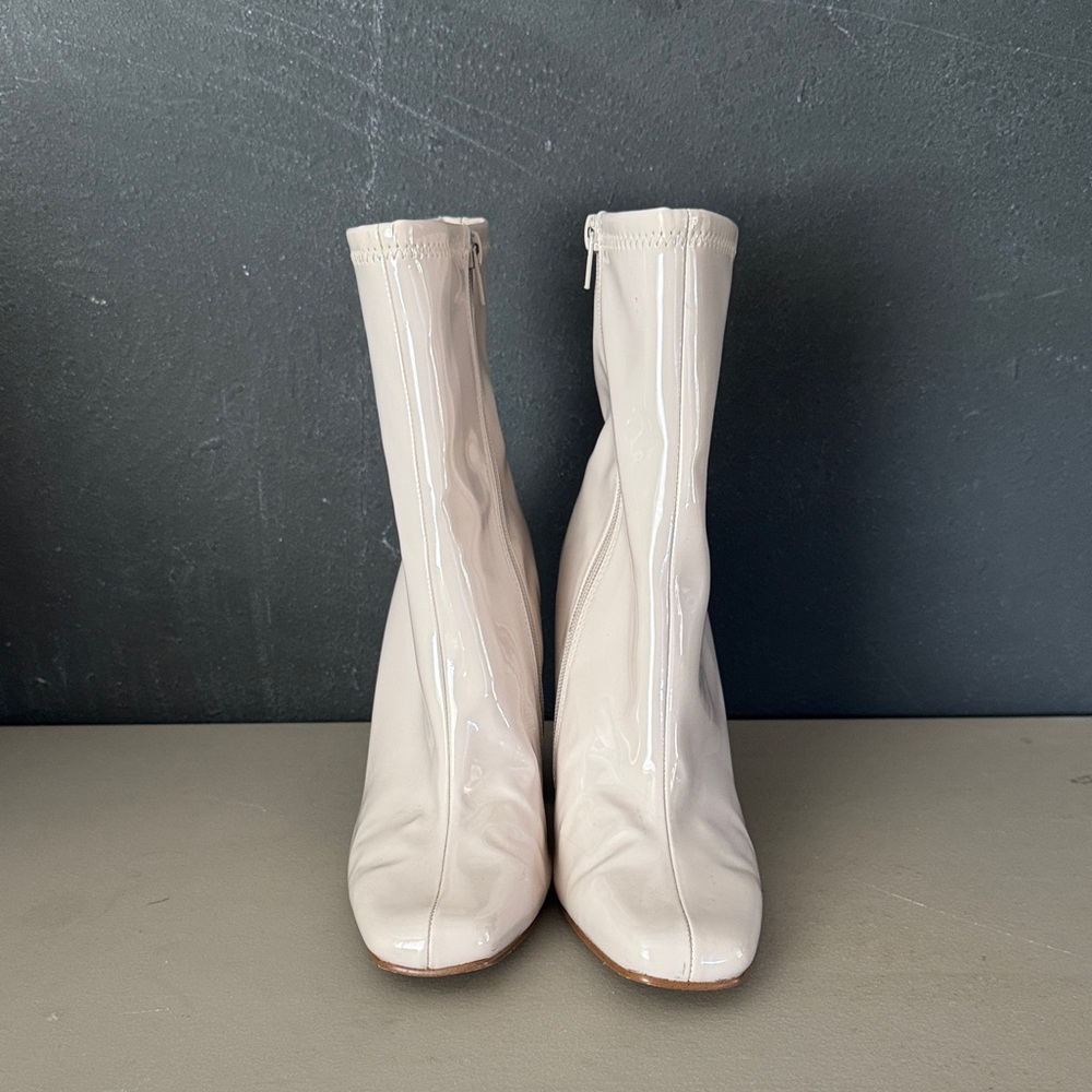 Steve Madden Glossy Cream Ankle Boots